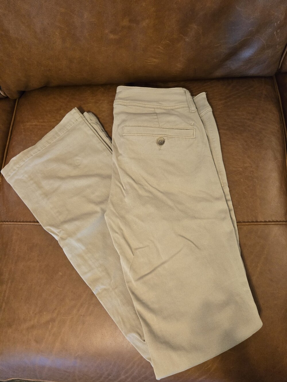 American Eagle Khaki Chino Pants - Classic Fit